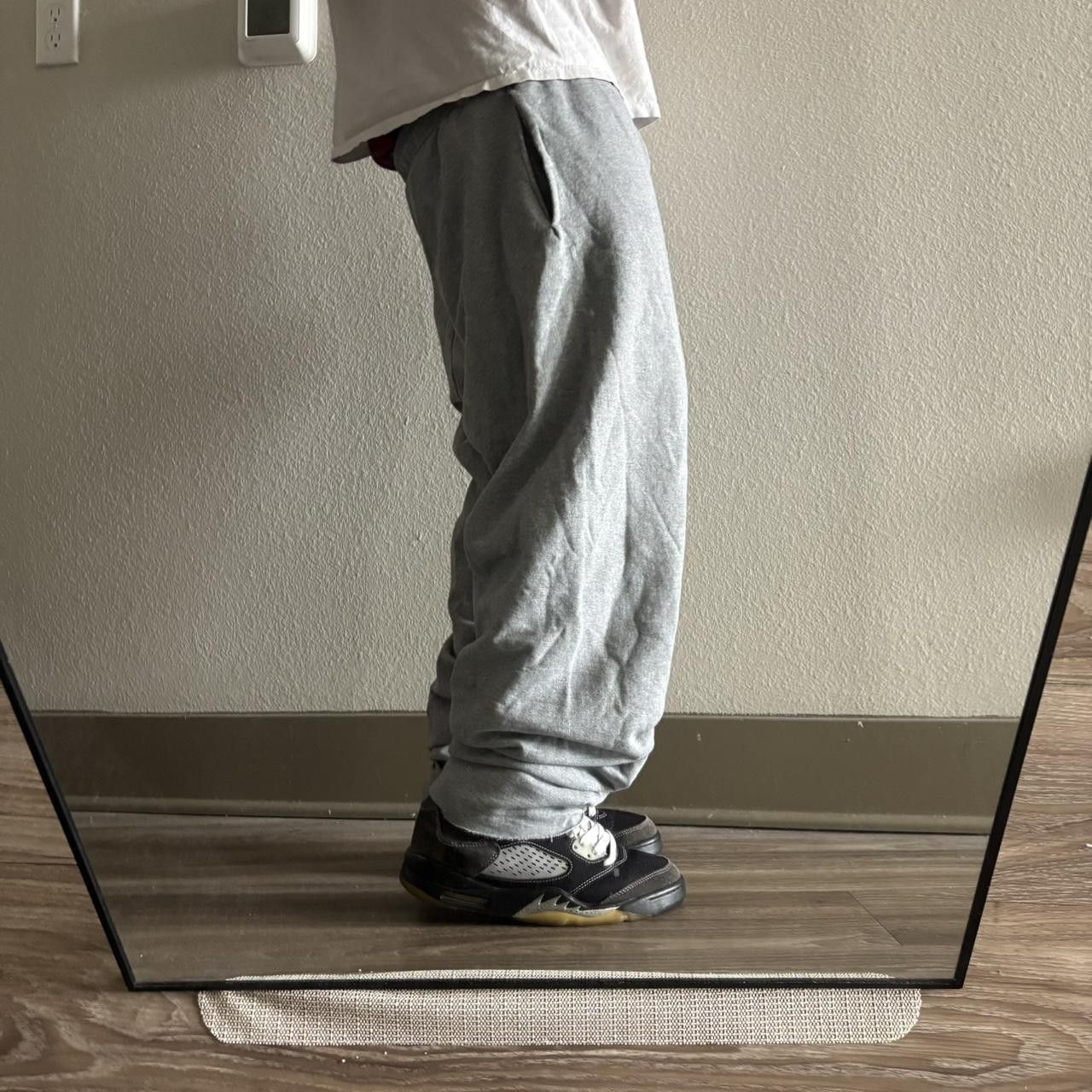 Vintage Crazy Vintage Y2K/2000s Grey Essential Sweatpants! Fits M Size US 32 / EU 48 - 2 Thumbnail