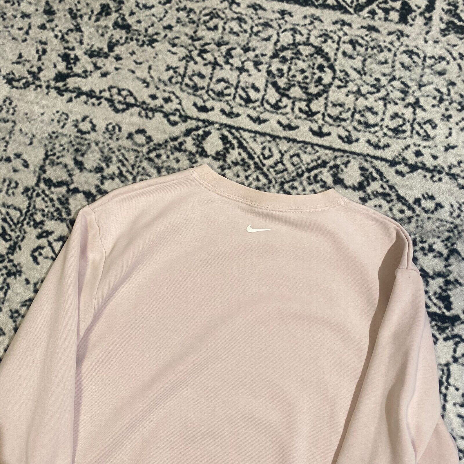 Nike × Vintage Vintage Nike Powder Pink Cotton Crewneck Size S Y2K 90s Size US S / EU 44-46 / 1 - 9 Thumbnail