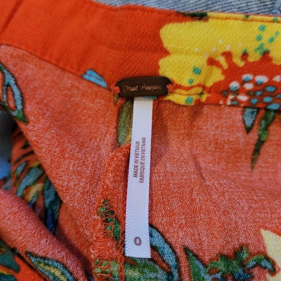 Free People Free People Tropical Hawaiian Flowers Beach Pants - Size 0 Size 25" / US 0 / IT 36 - 7 Thumbnail