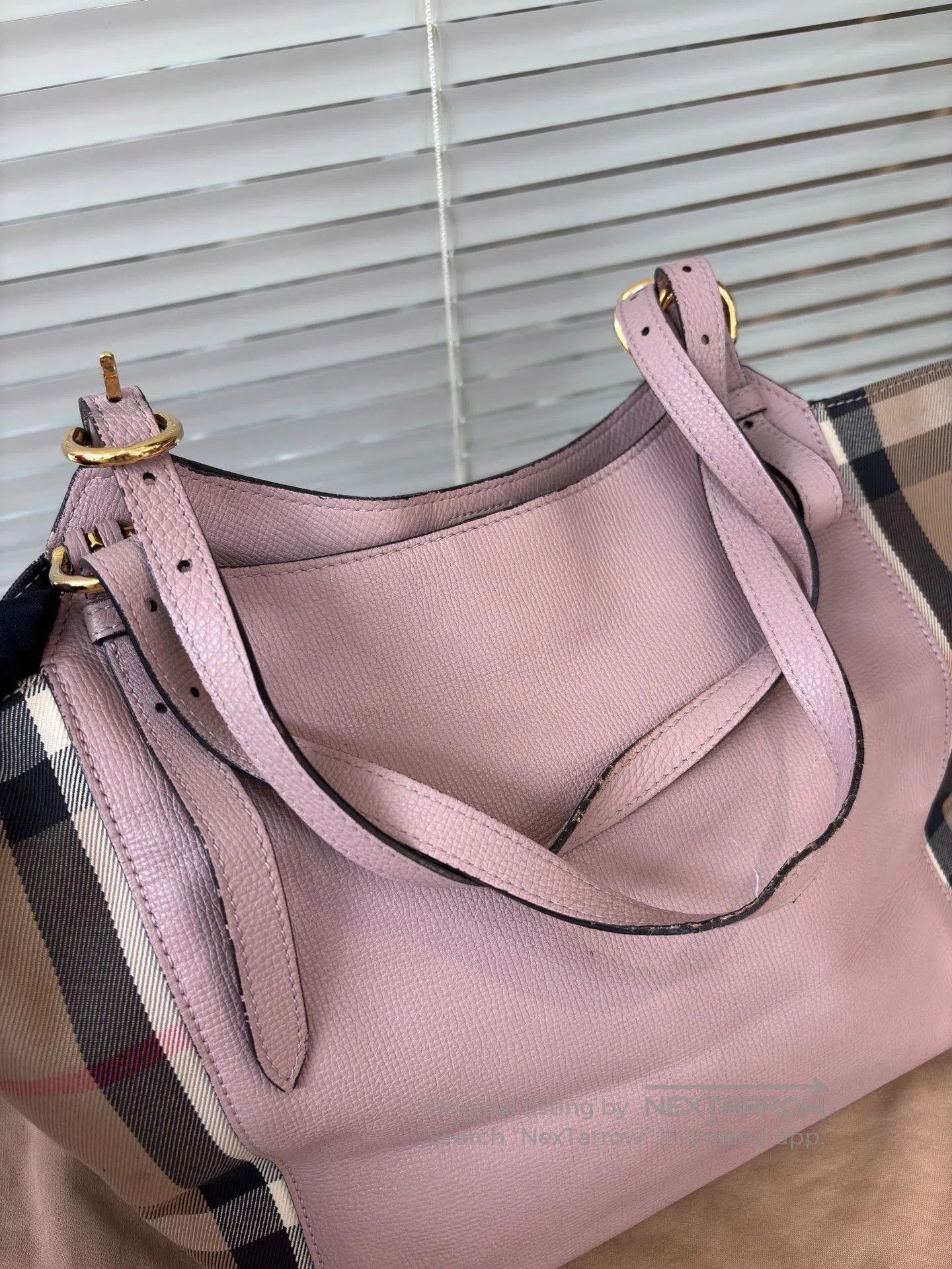 Burberry Burberry Pink Plaid Tote Bag. Size ONE SIZE - 5 Thumbnail