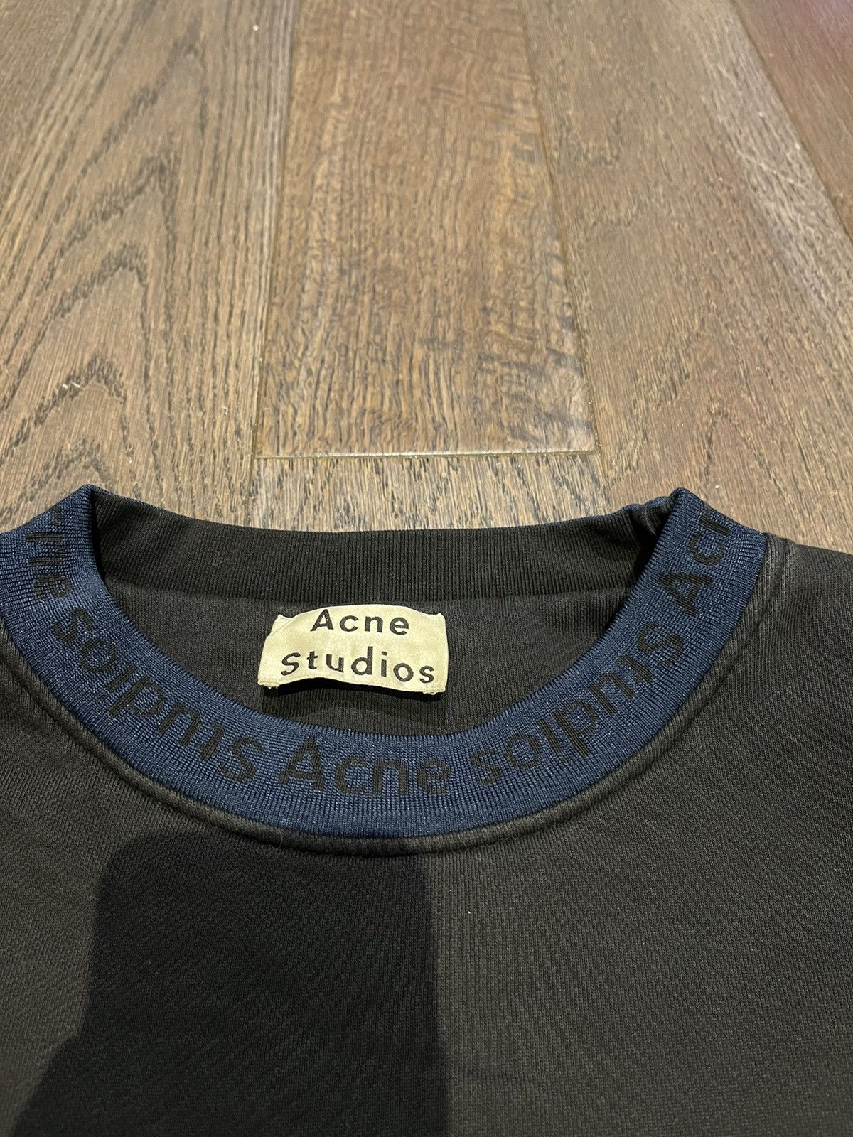 Acne Studios Acne Studios Logo Neck Sweatshirt Size US S / EU 44-46 / 1 - 3 Thumbnail