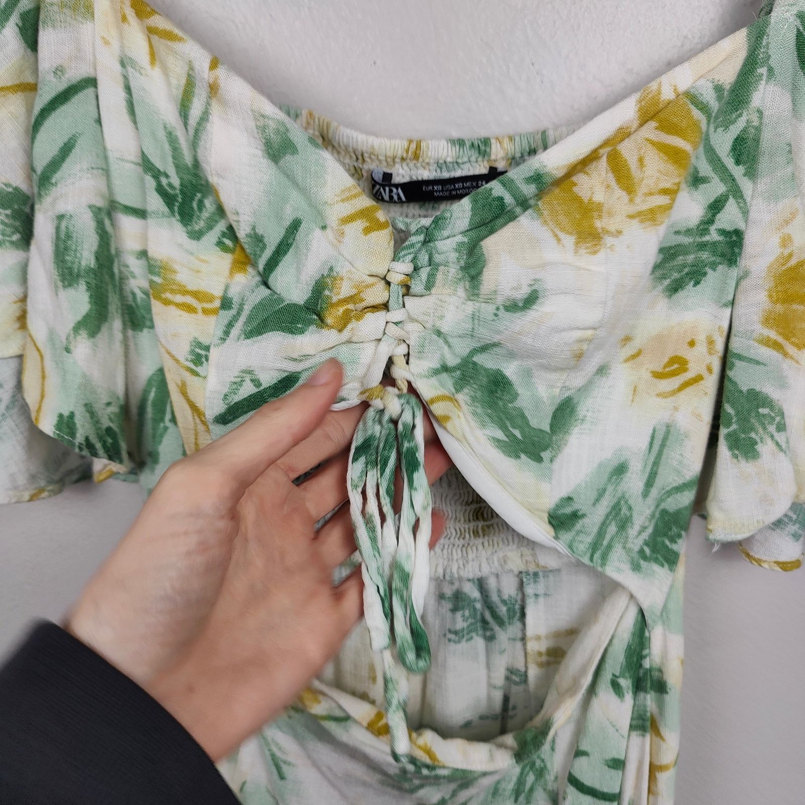 Zara Zara Cutout Midi Dress Women XS White Floral Print Beachy Size XS / US 0-2 / IT 36-38 - 3 Thumbnail
