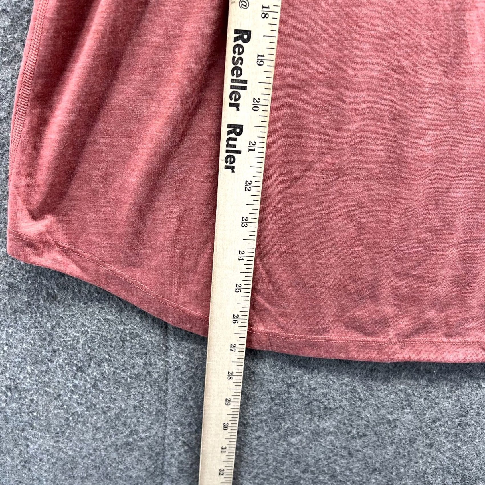 Patagonia VINTAGE Patagonia Shirt Women XL Peach Capilene Cool Trail Tank Top Blouse Orange Hike Size XL / US 12-14 / IT 48-50 - 4 Thumbnail