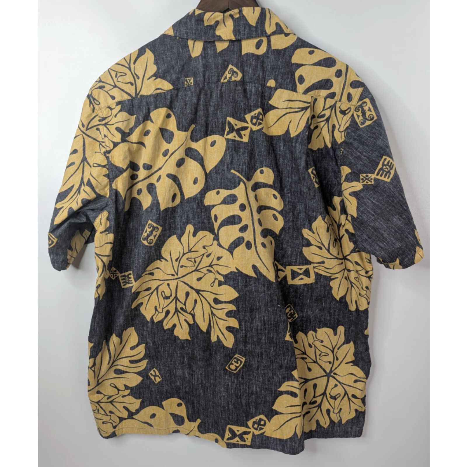 Vivobarefoot VTG Go Barefoot Shirt Mens Large Yellow Palm Reverse Hawaiian Aloha Collar Button-Up Short Sleeve Floral Pattern Made In Hawaii Tropical Vintage: No Size US L / EU 52-54 / 3 - 3 Thumbnail