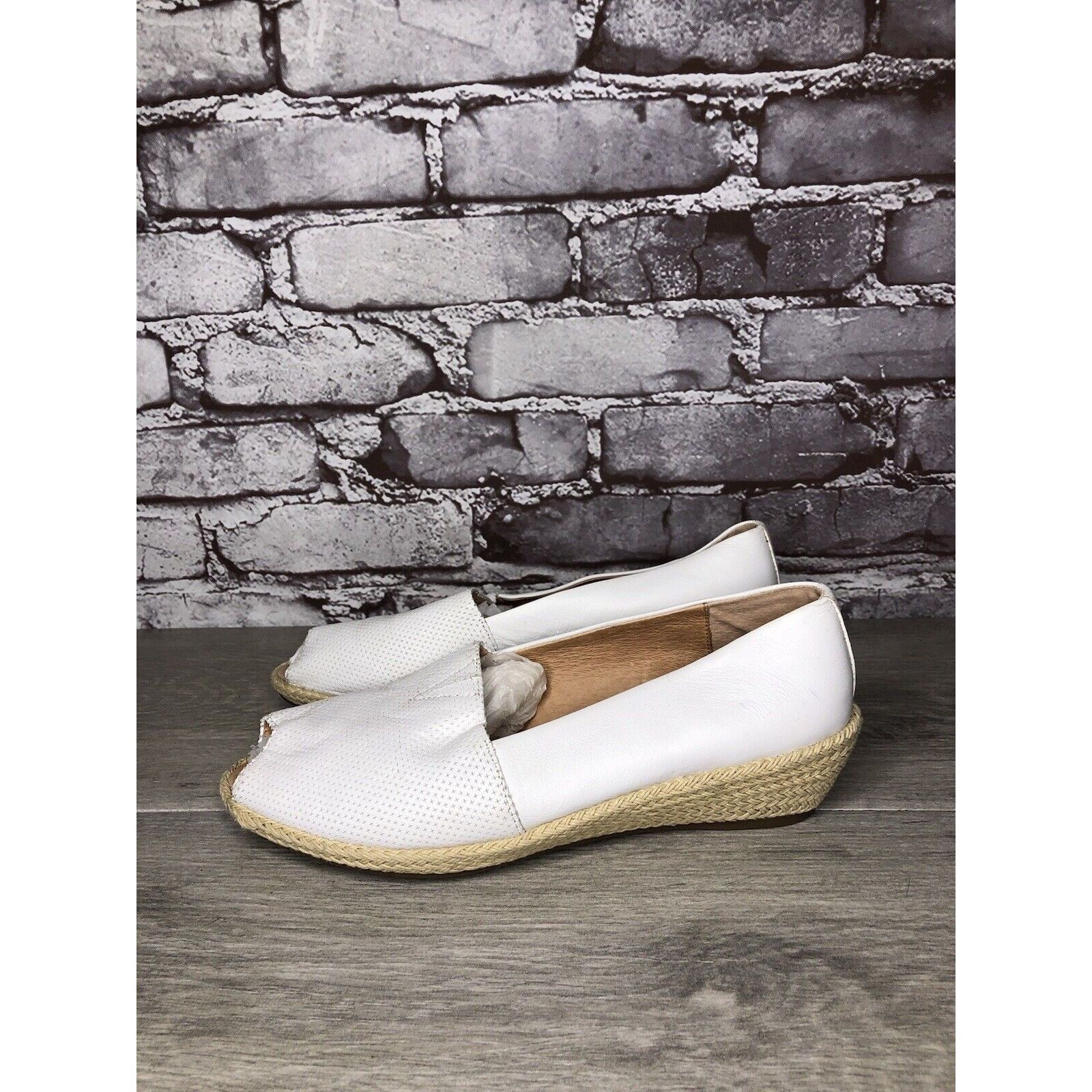 Kenneth Cole Kenneth Cole Gentle Souls White Leather Woven Wedge Sandals Size US 8.5 / IT 38.5 - 8 Thumbnail