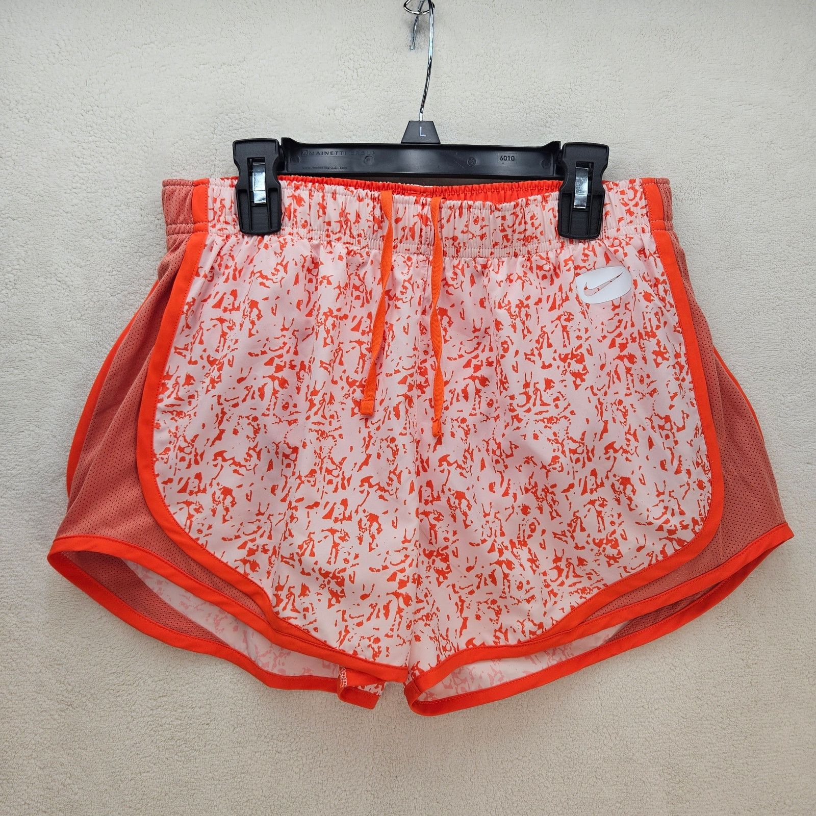 Nike NIKE WOMEN'S SMALL DRI FIT RUNNING ACTIVE SHORTS DM7741-610 Size 25" / US 0 / IT 36 - 1 Thumbnail