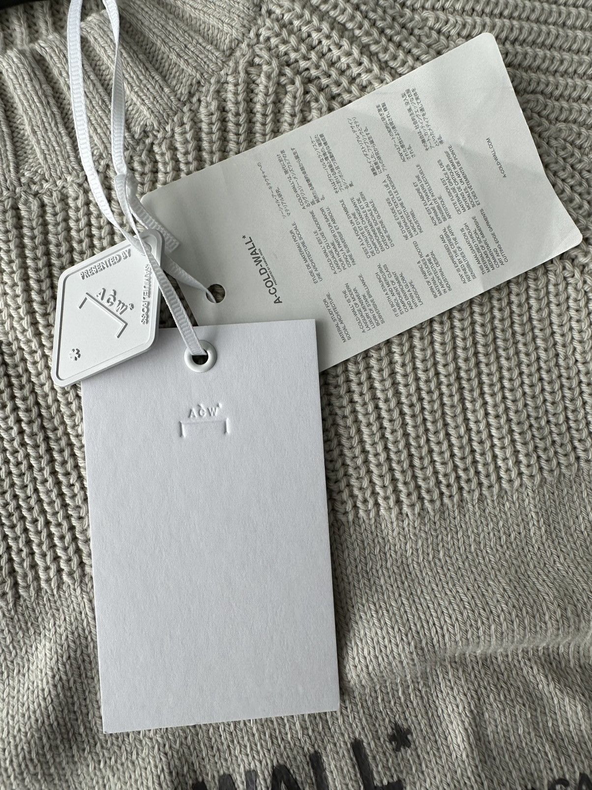 A-COLD-WALL* A-COLD-WALL* Sweater Grey Crew Neck Size US M / EU 48-50 / 2 - 6 Thumbnail