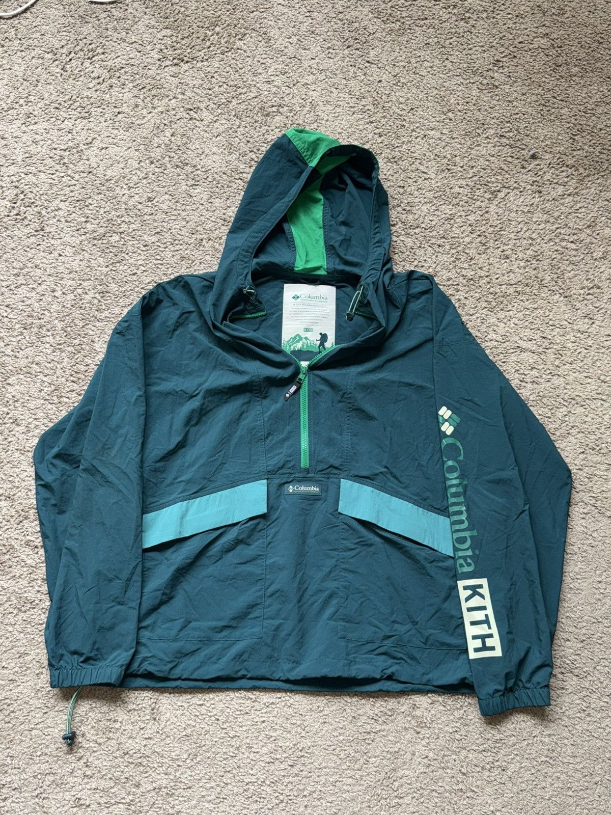 Columbia Columbia Nylon Jacket Full Zip Coat RN 69724 CA 05367