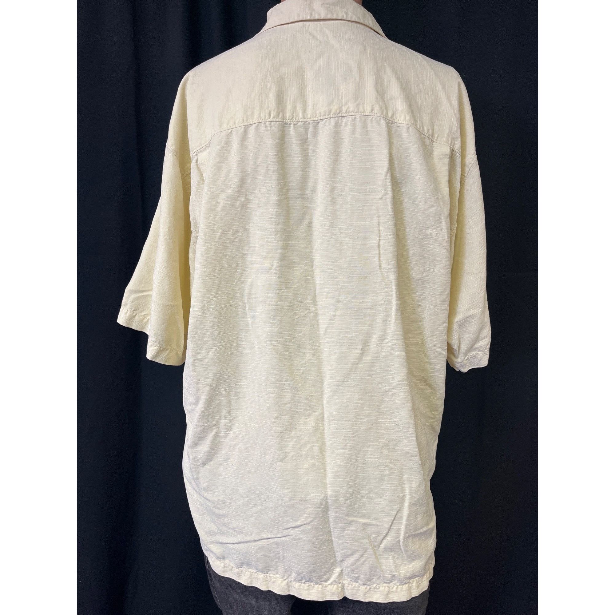 Tommy Bahama Tommy Bahama Men's Yellow Silk Hawaiian Shirt/Button Up Sz L Size US L / EU 52-54 / 3 - 2 Thumbnail