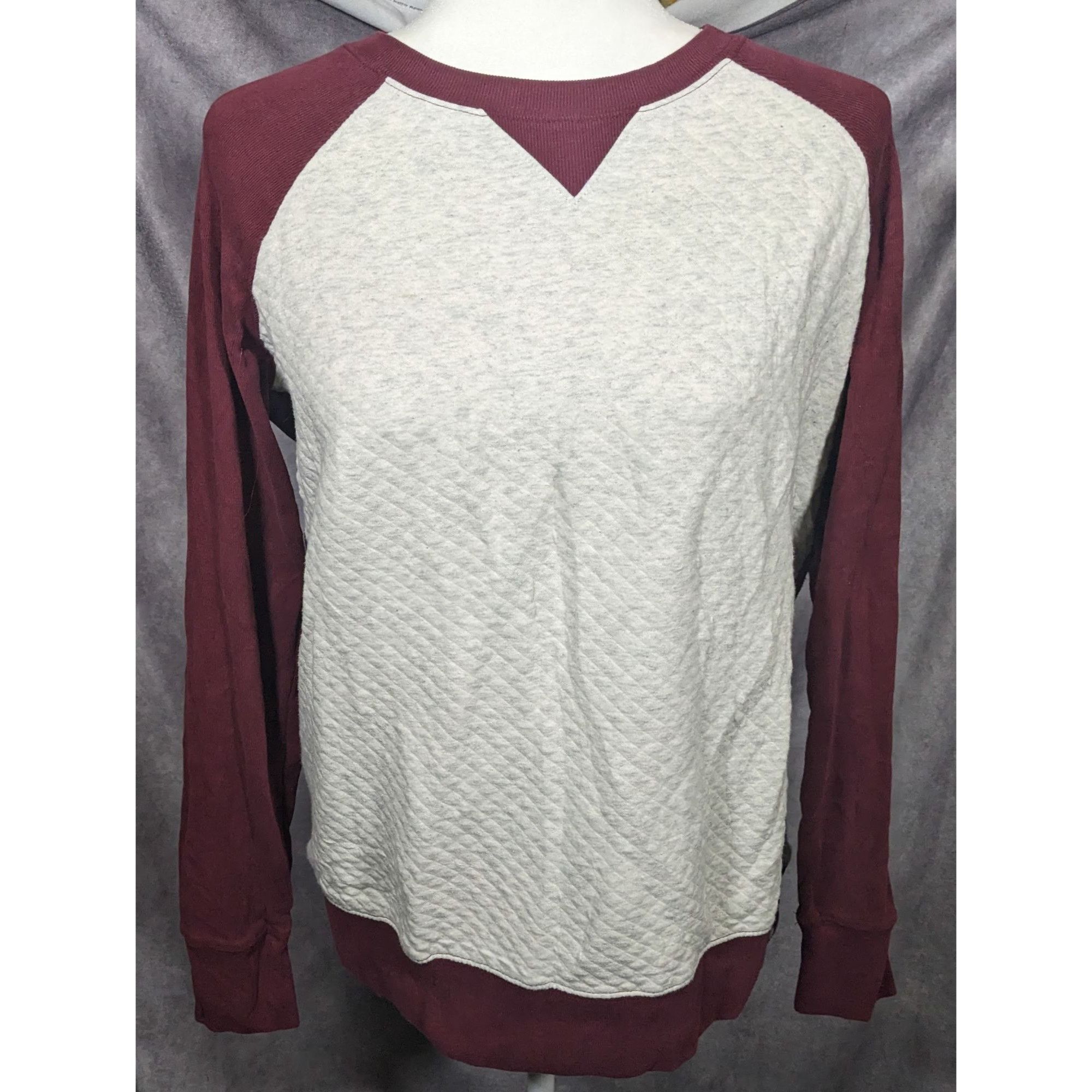 Eddie Bauer Eddie Bauer Red And White Quilted Front Long Sleeve Top Size L / US 10 / IT 46 - 4 Thumbnail