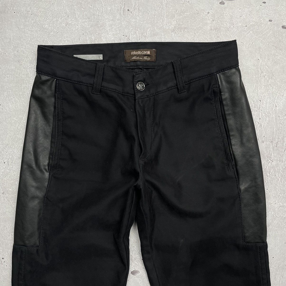 Designer × Roberto Cavalli × Vintage Vintage Roberto Cavalli casual pants leather detail y2k Size US 29 - 4 Thumbnail