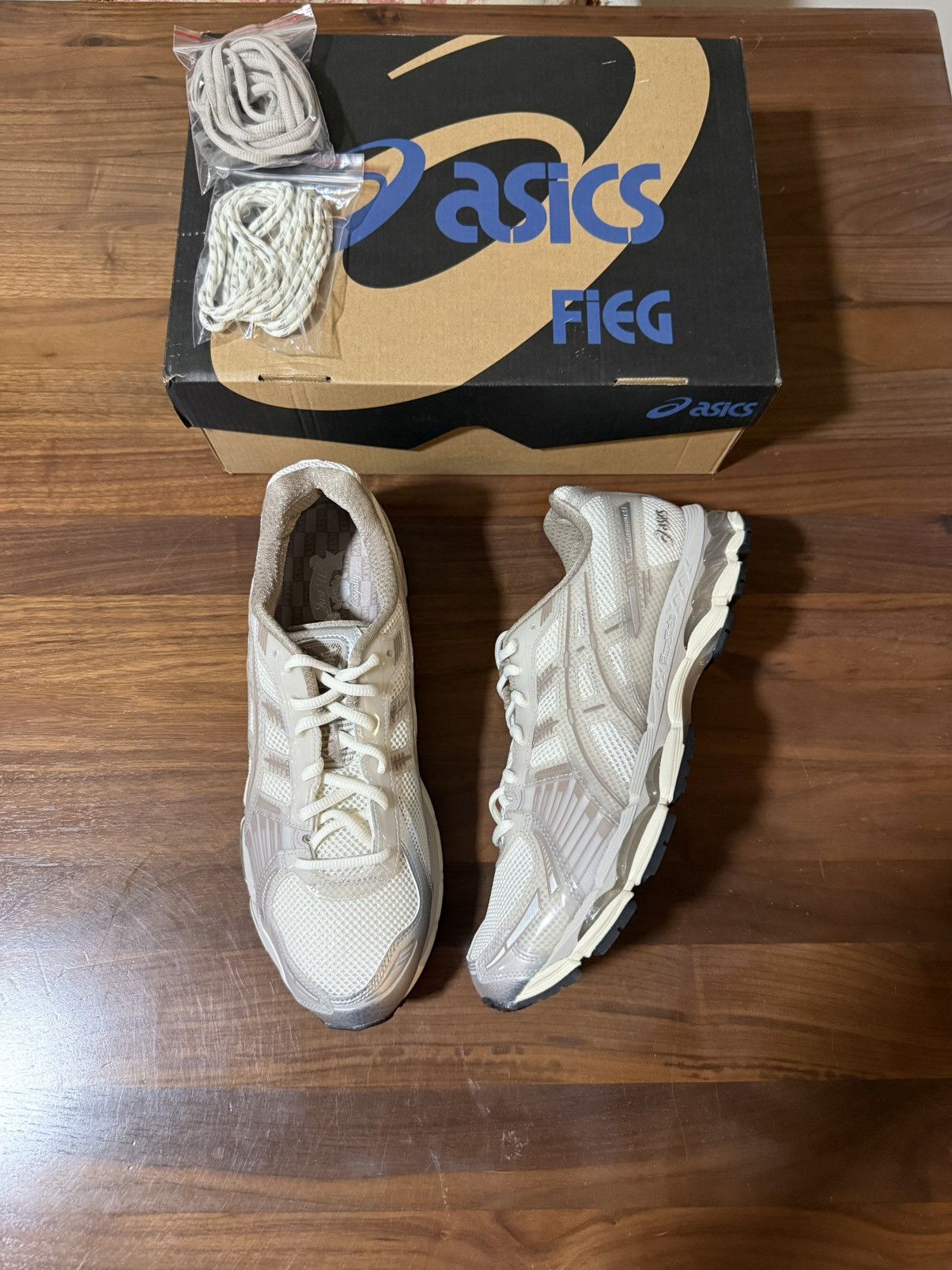 Asics × Kith Kith for ASICS Loyalty Exclusive GEL-KAYANO® 12.1 PH Size 11 Size US 11 / EU 44 - 1 Thumbnail