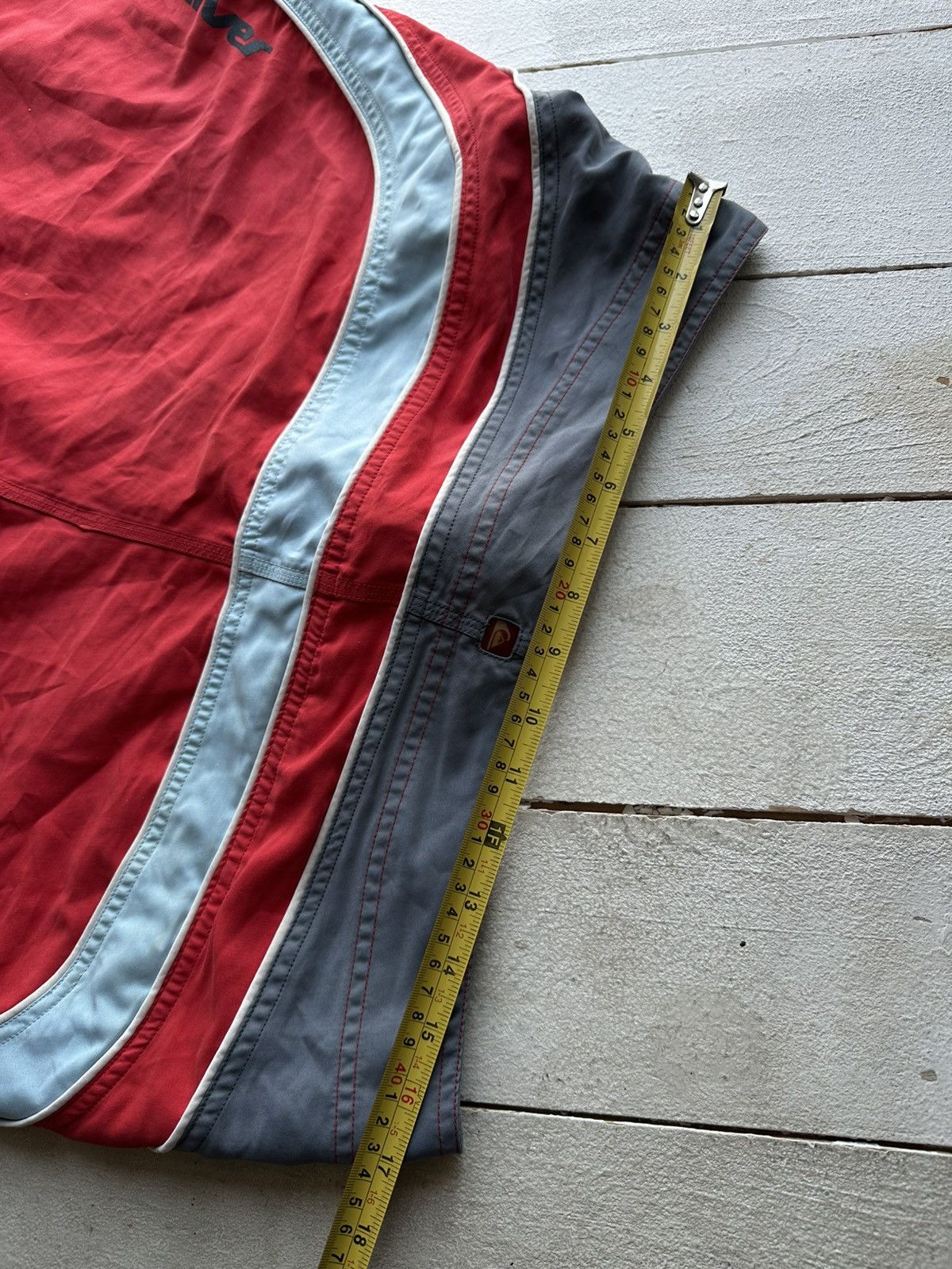 Quiksilver 🚨Vintage Quiksilver Shorts Big Logo Y2K Style 90s Surfing Size US 32 / EU 48 - 19 Thumbnail