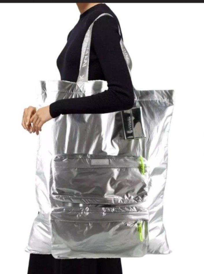 Adidas Adidas x IVY PARK Beyonce Dipped Oversized Tote Bag