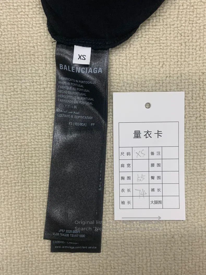 Balenciaga Balenciaga Heart logo black and red short-sleeve Size US XS / EU 42 / 0 - 5 Thumbnail