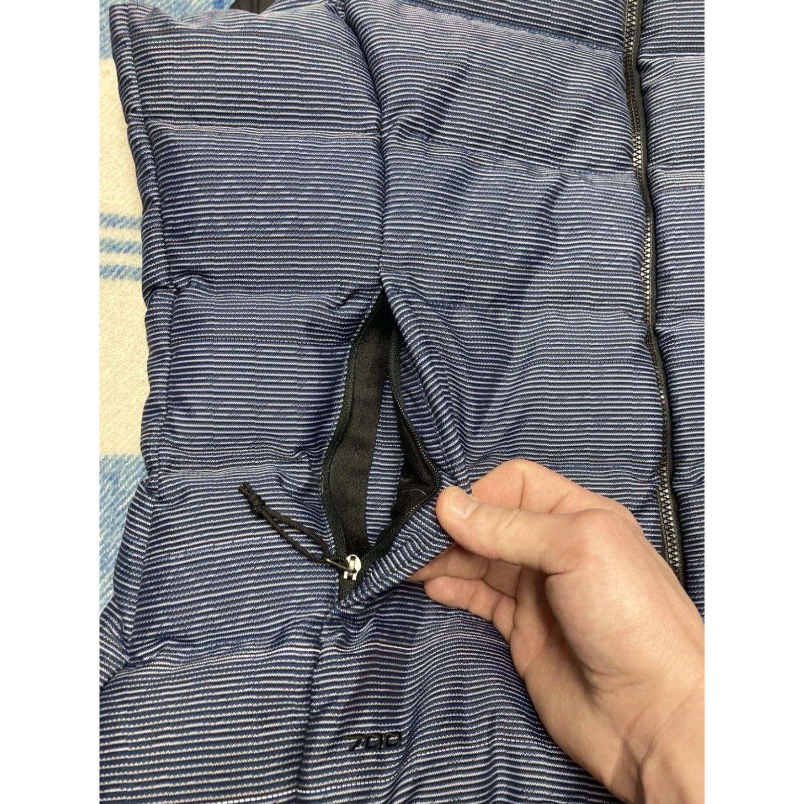 The North Face The North Face Vest Womens M 700 Goose Down Puffer Jacket Winter Blue EUC Designer 3M Design Vest(Plus) Womens Size M / US 6-8 / IT 42-44 - 5 Thumbnail