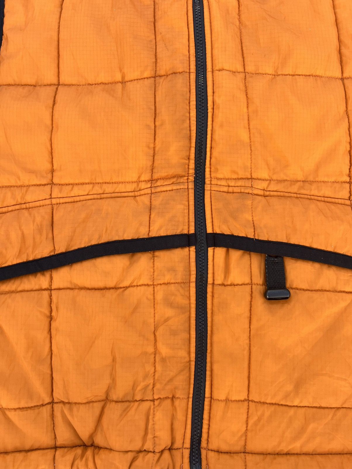 Nike × Nike ACG × Vintage Vintage Nike Acg Reversible Puffer Vest Size US L / EU 52-54 / 3 - 10 Thumbnail