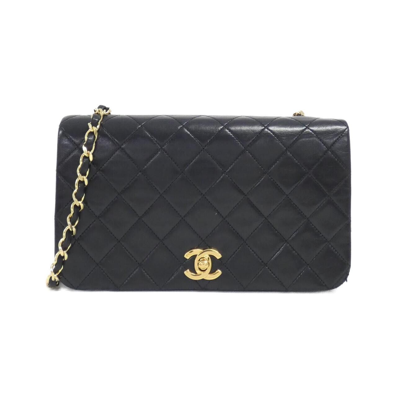 Chanel Chanel Matelassé Lambskin Shoulder Bag Leather Shoulder Bag 2500 DUTY FREE for USA