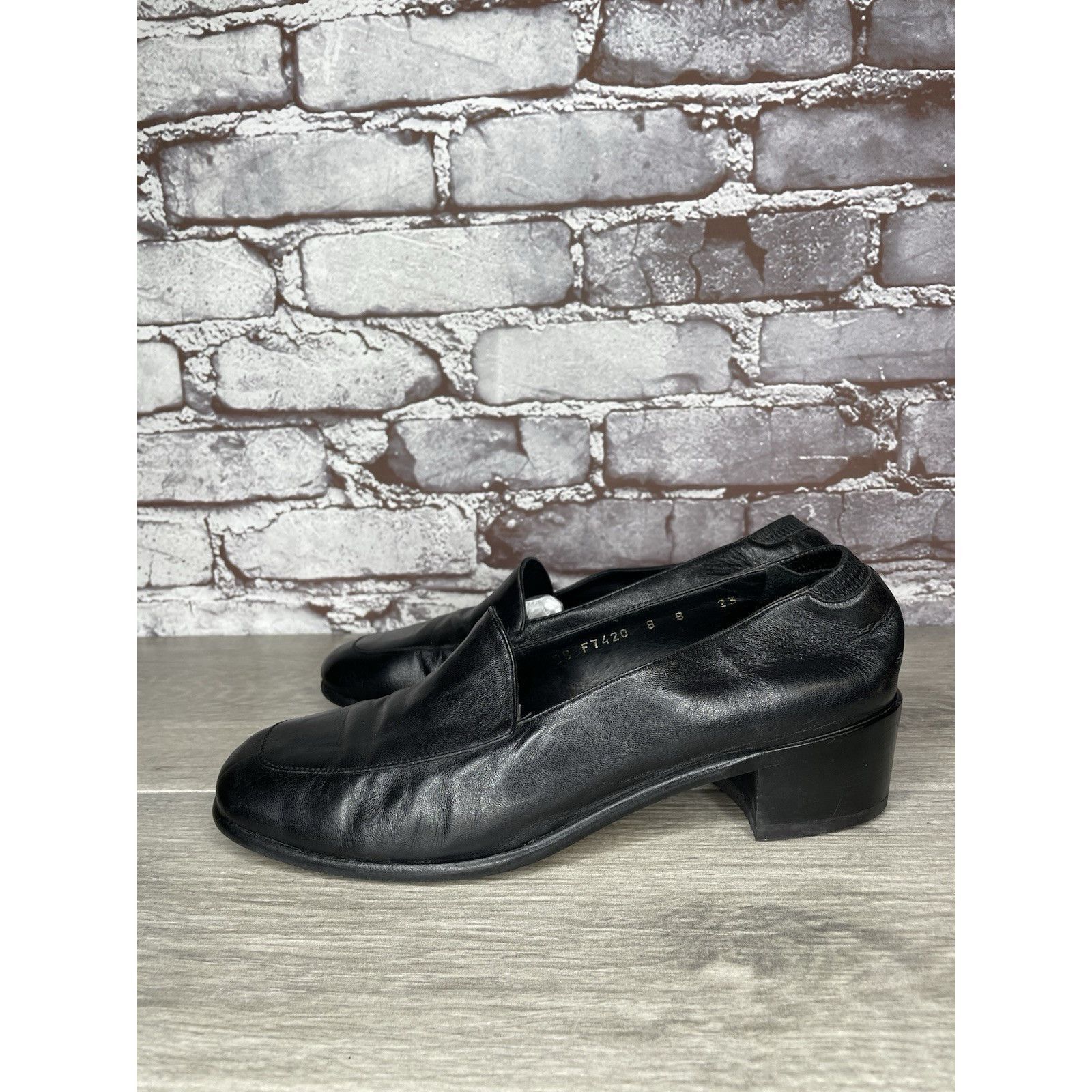 Cole Haan Cole Haan Black Leather Heel Italy Italian Loafers Shoes Wom Size US 8 / IT 38 - 1 Thumbnail