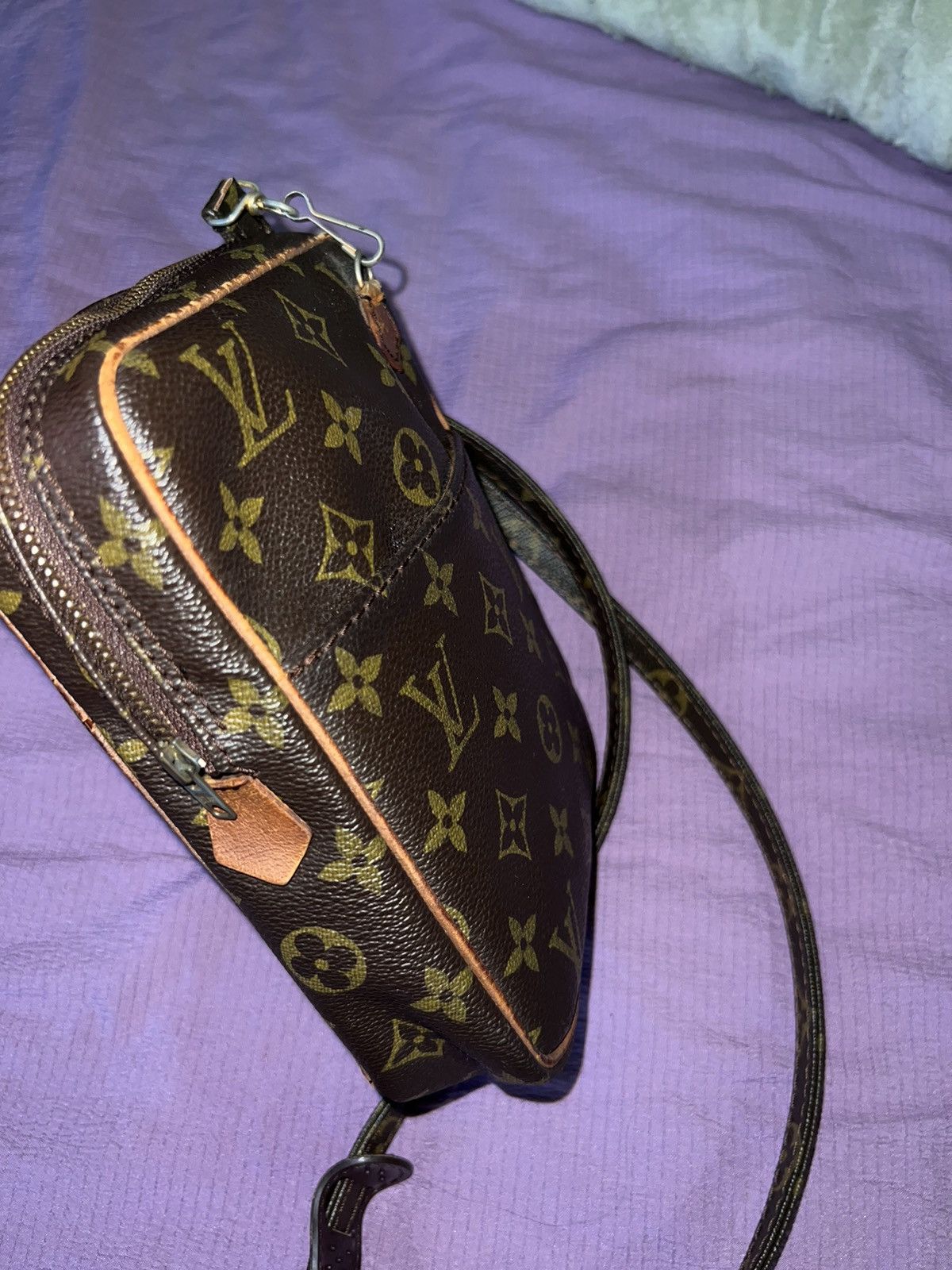 Louis Vuitton Vintage 1980s Louis Vuitton Danube Size ONE SIZE - 4 Thumbnail