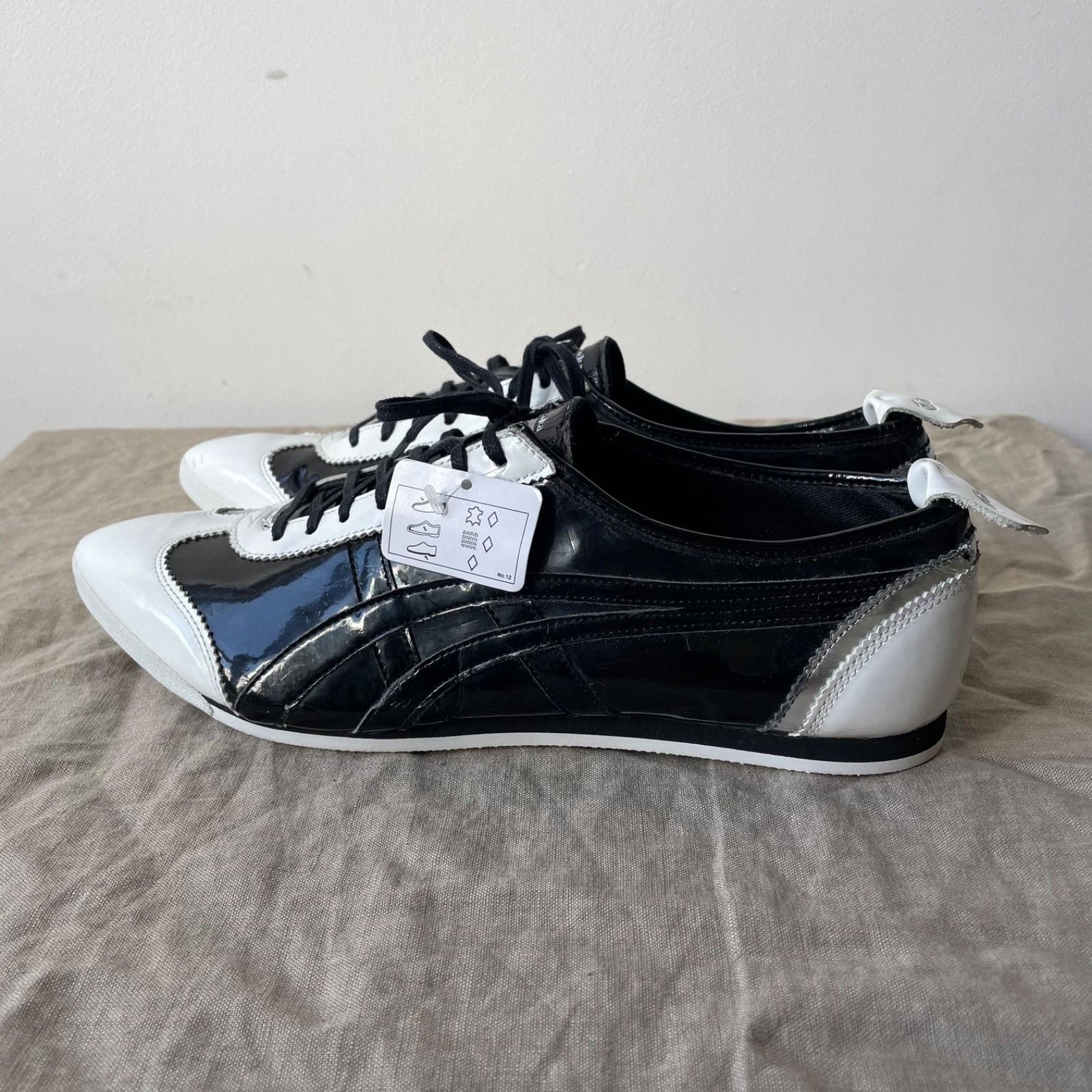 Onitsuka Tiger Onitsuka Tiger Asics Patent Leather Sneakers 9427AC Size US 10 / EU 43 - 3 Thumbnail