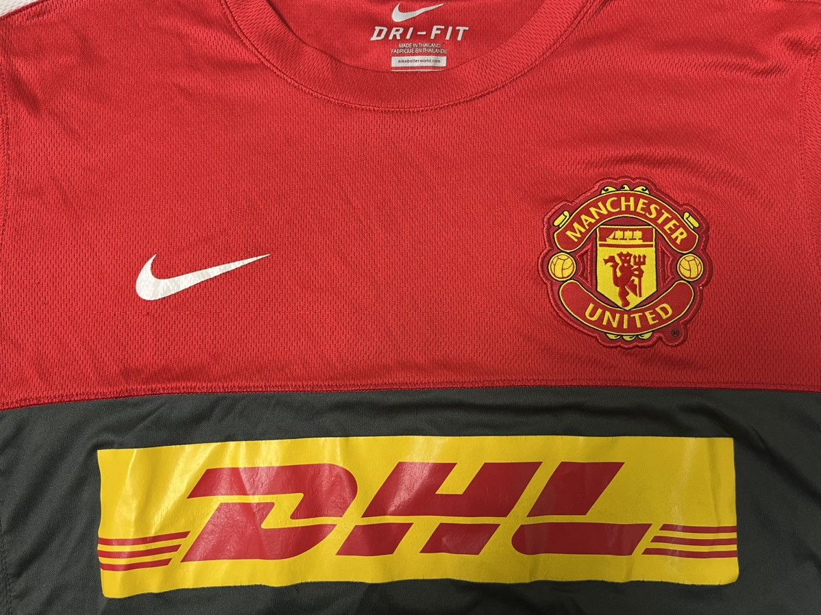 Nike NIKE FC MANCHESTER UNITED 2012/2013 TRAINING SOCCER JERSEY Size US L / EU 52-54 / 3 - 3 Thumbnail