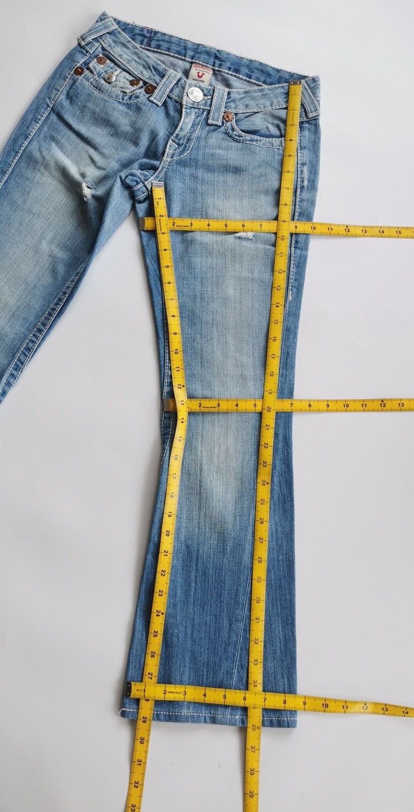 True Religion True Religion Bootcut Joey Big T Distressed Jeans Size 27" / US 4 / IT 40 - 9 Thumbnail