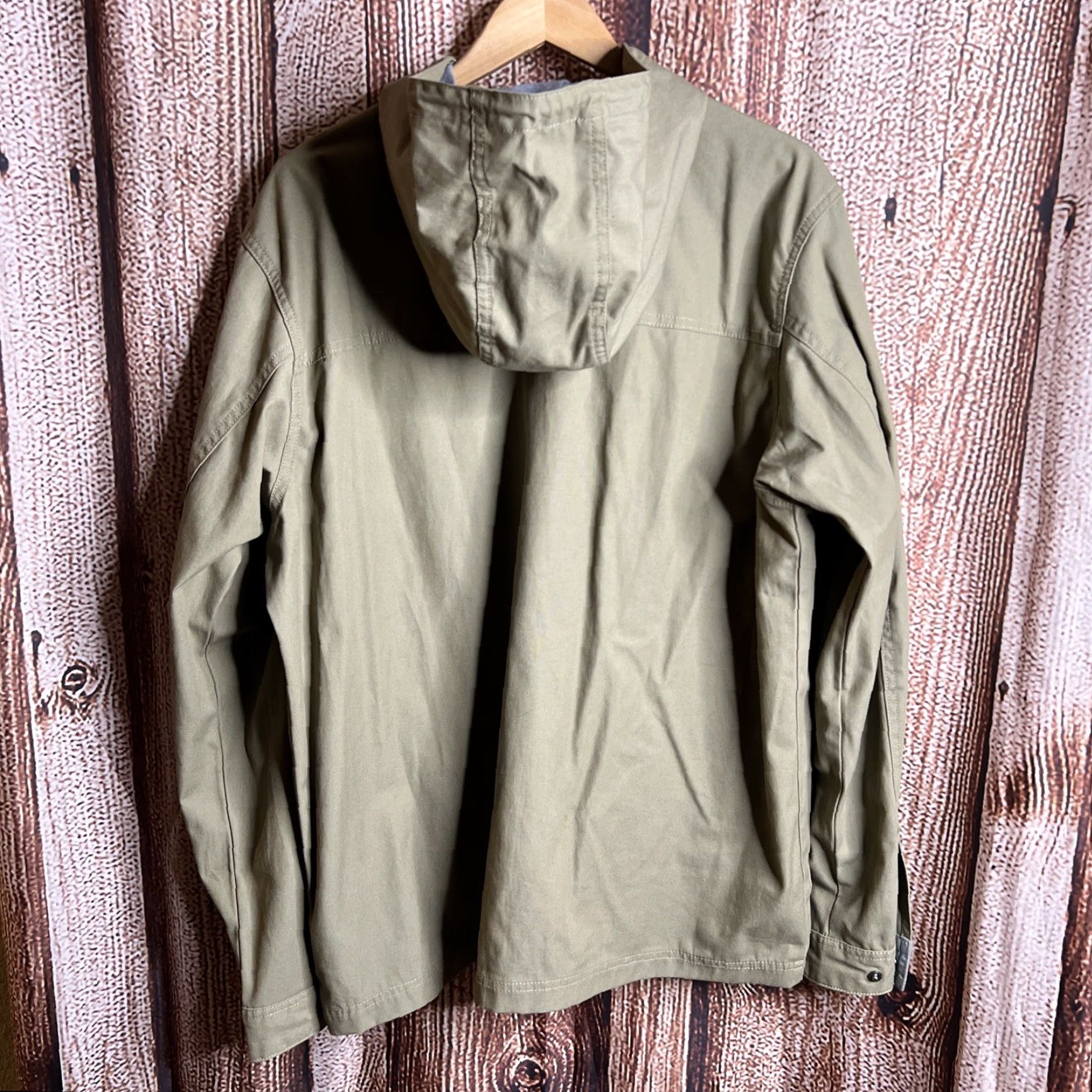Vintage COLUMBIA Jacket Mens Large GREEN MILITARY STYLE Insulated Spring Cotton Blend Outer Shell Crew Pit to Pit 26” Length 30” Size US L / EU 52-54 / 3 - 4 Thumbnail
