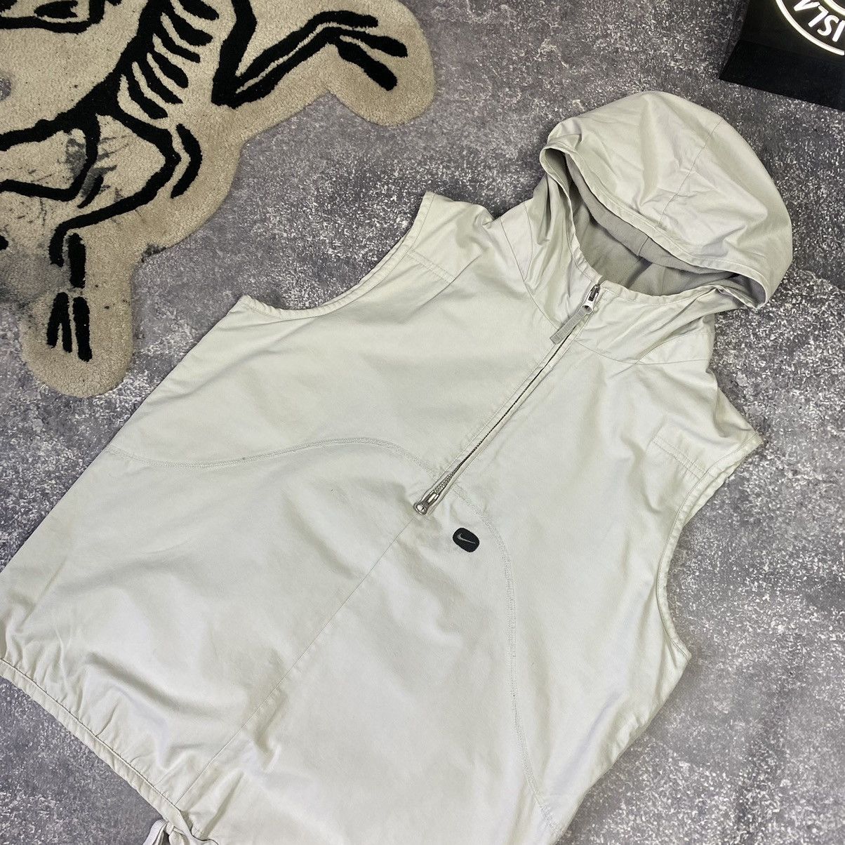 Vintage Vintage Nike Small Swoosh Outdoor y2k style vests Size US S / EU 44-46 / 1 - 3 Thumbnail