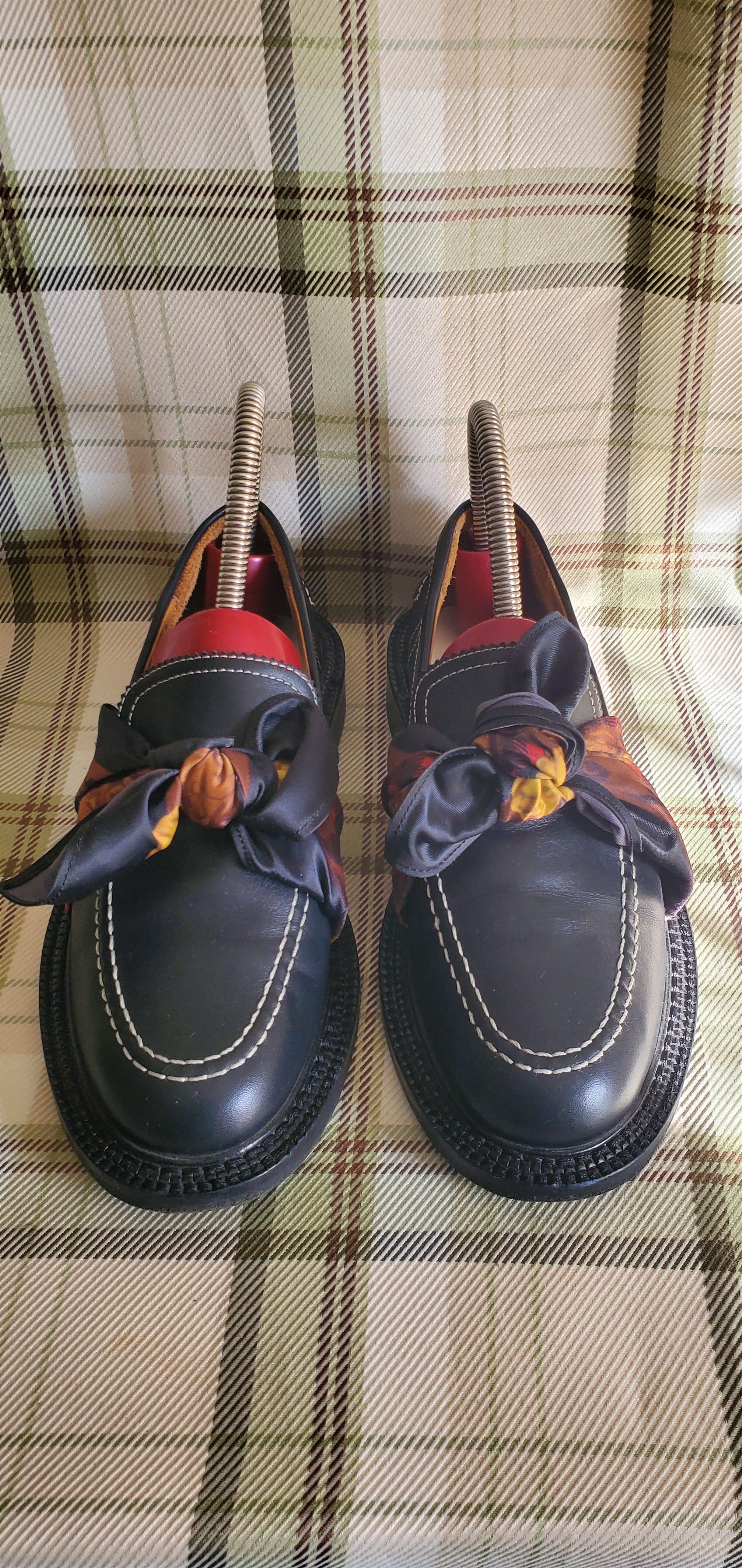 Maison Margiela Maison Margiela Silk-scarf Tie-front Leather Loafers Size US 5 / IT 35 - 3 Thumbnail