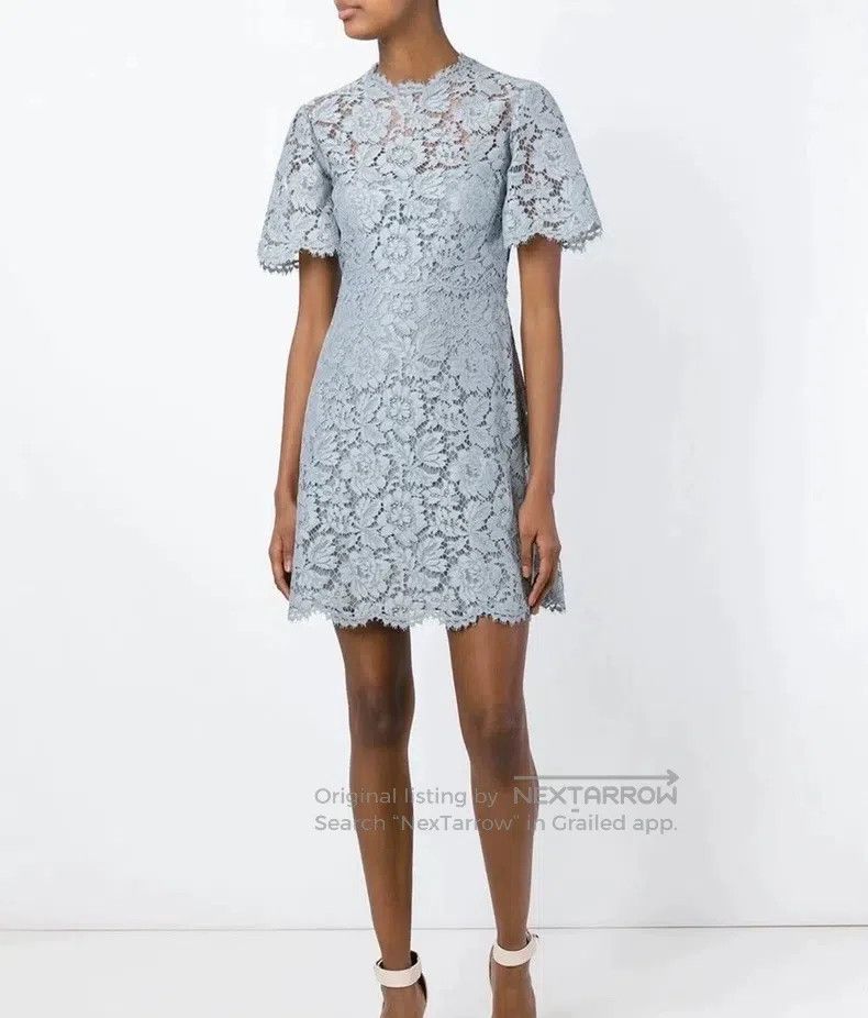 Valentino Valentino Lace dress Size S / US 4 / IT 40 - 6 Thumbnail