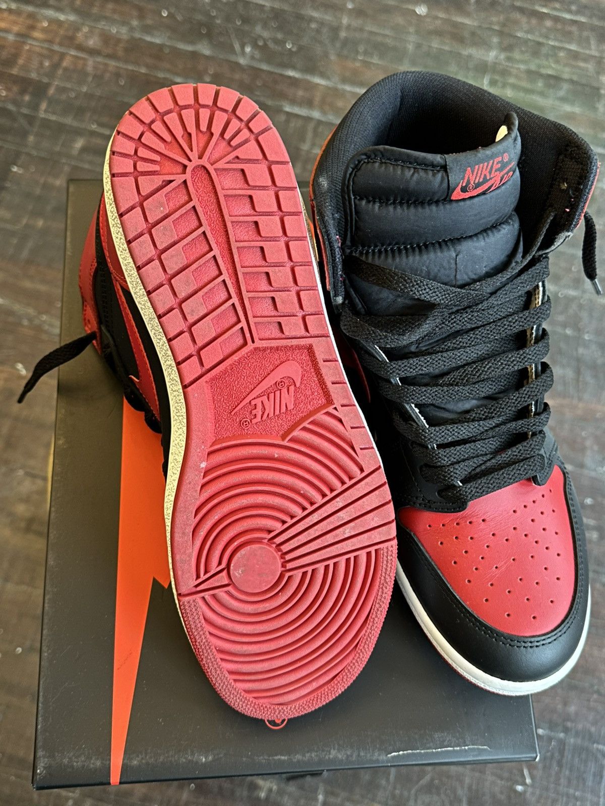 Jordan Brand JORDAN 1 BREAD 85sBRAND NEW SZ 10.5 Size US 10.5 / EU 43-44 - 2 Thumbnail