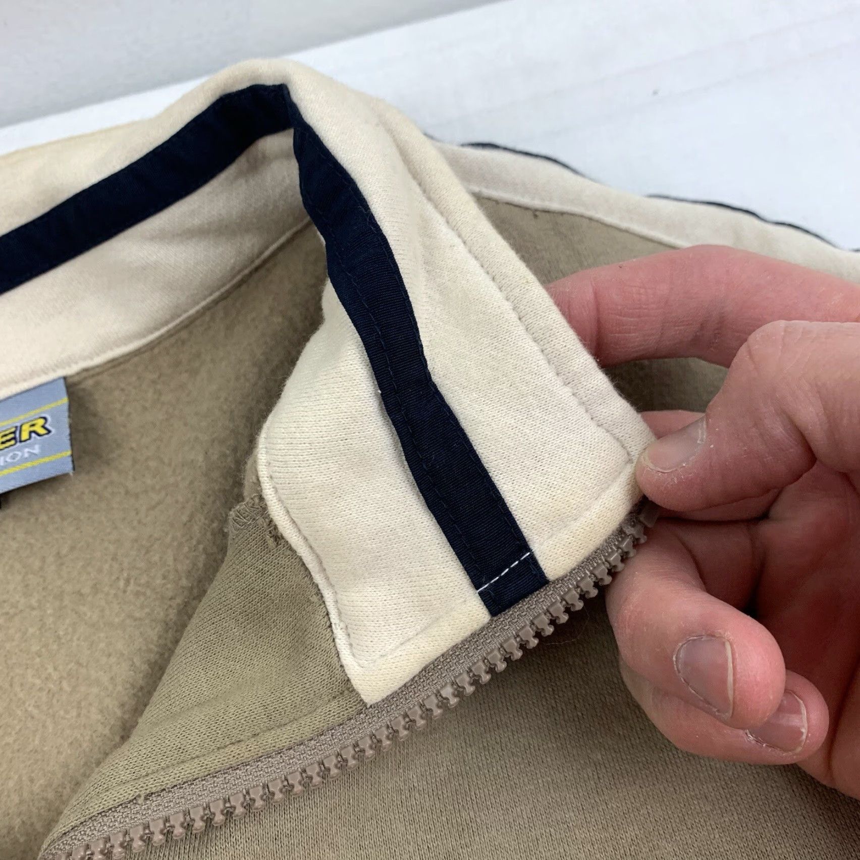 Vintage VINTAGE Raider Competition Sweatshirt Adult Large Tan Quarter Zip Pullover Y2K 90s Grunge Skater Mens Brown Solid Zip Collared Pattern Vintage Mens L Size US L / EU 52-54 / 3 - 5 Thumbnail