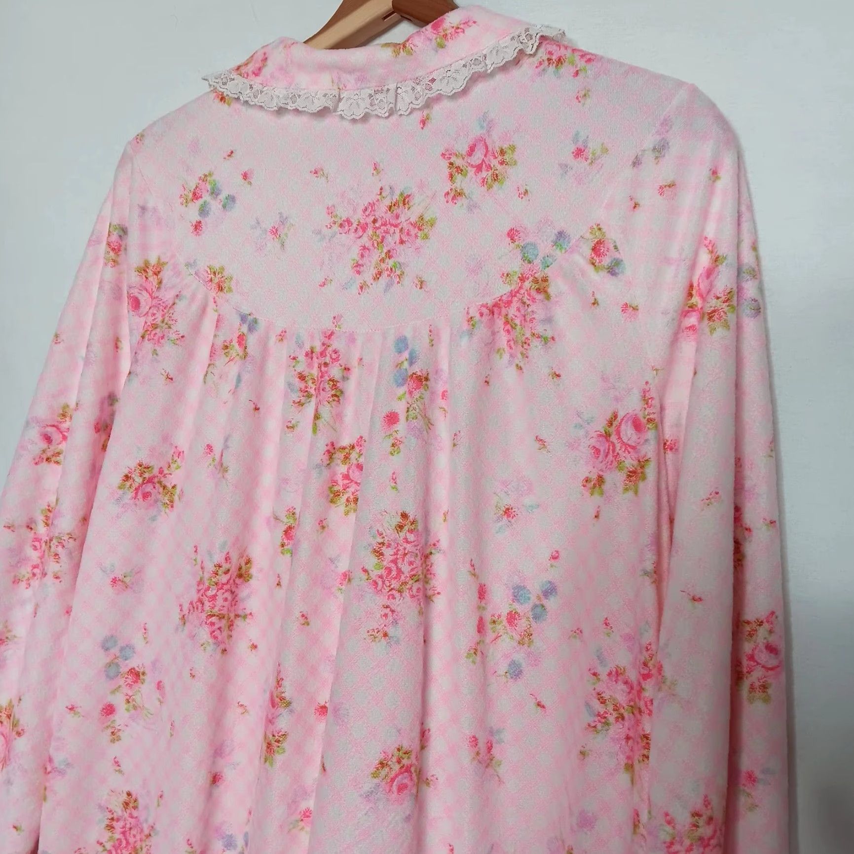 Pinko VINTAGE Philmaid Nightgown L Pink Gingham Floral Lace Snap Maxi Granny Long Women's Size ONE SIZE - 6 Thumbnail