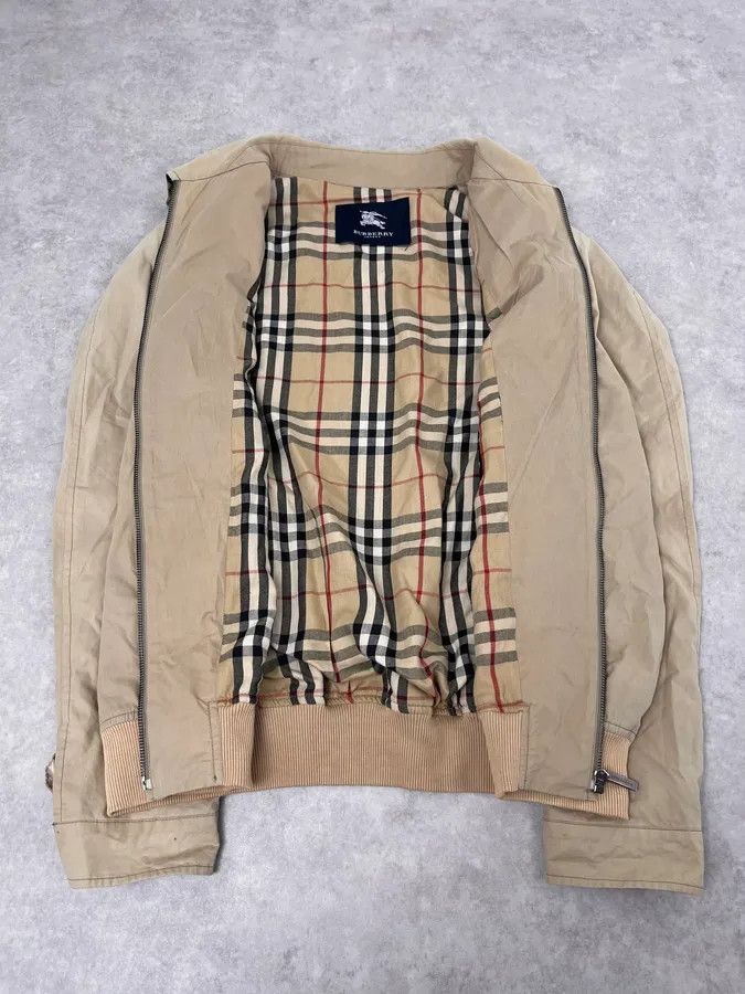 Burberry SS2023 Burberry Beige Classy Typical London Jacket Size US M / EU 48-50 / 2 - 9 Thumbnail