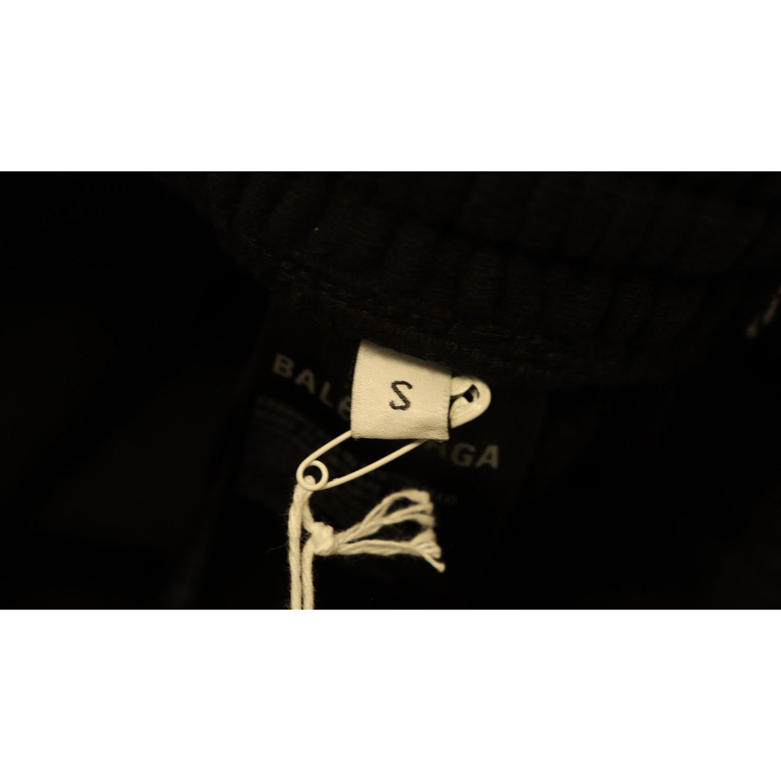 Adidas × Balenciaga o1rshd1 Sweatpants & Joggers in Black Size US 30 / EU 46 - 8 Thumbnail
