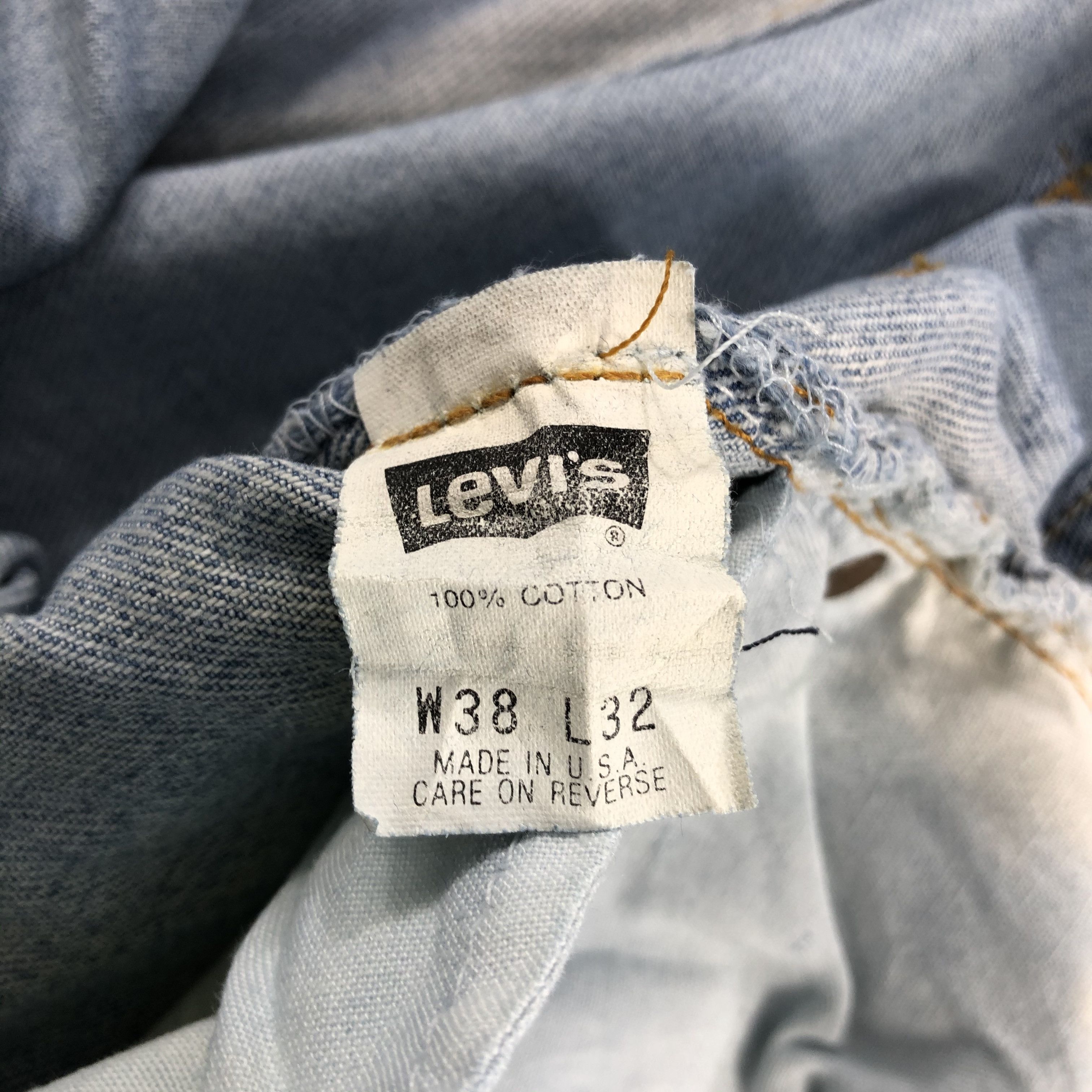 Levi's Vintage 90s Blue Wash Levis 501 Jeans-JM2172 Size US 35 - 13 Thumbnail