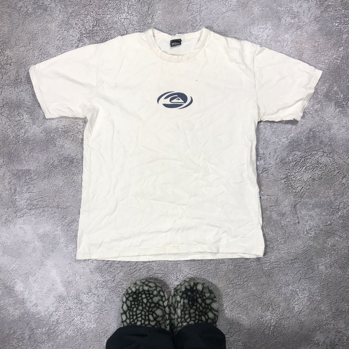 Vintage Vintage 90s Quicksilver Sun Faded Graphic Tee Streetwear L Size US L / EU 52-54 / 3 - 2 Thumbnail
