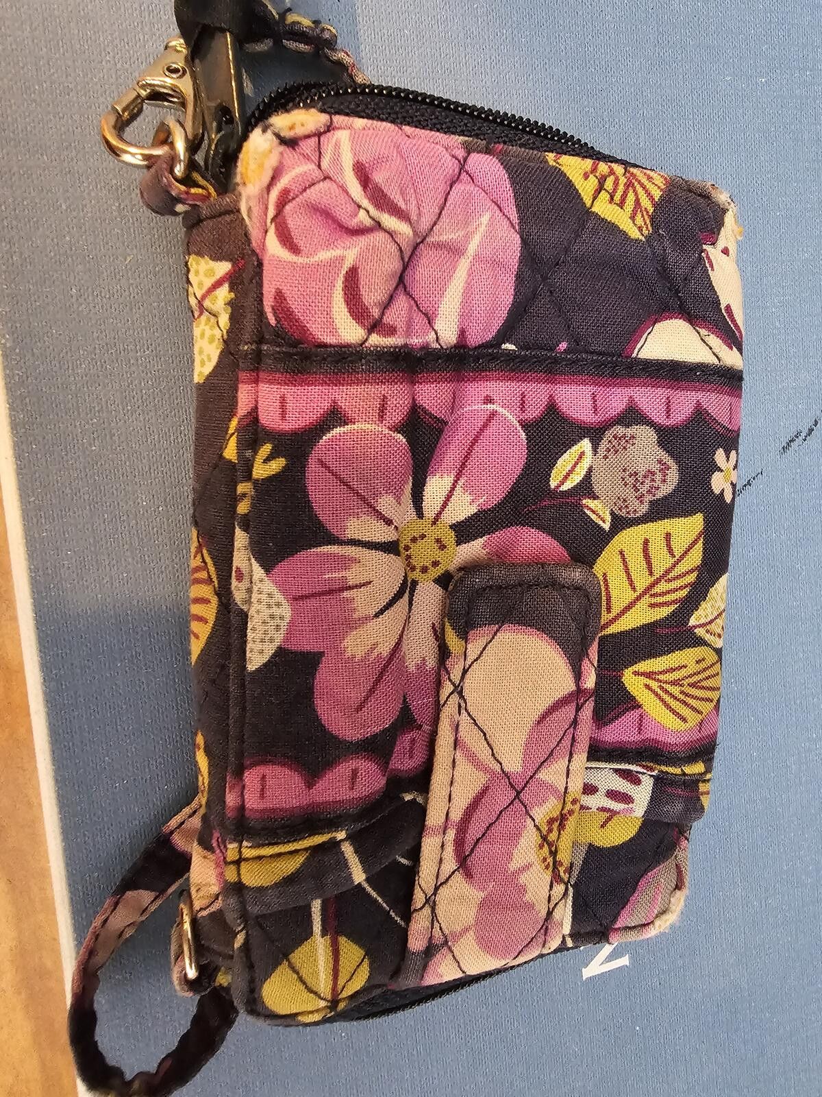 Other Vera Bradley Quilted Wristlet with Floral and Bird Pattern Size ONE SIZE - 5 Thumbnail