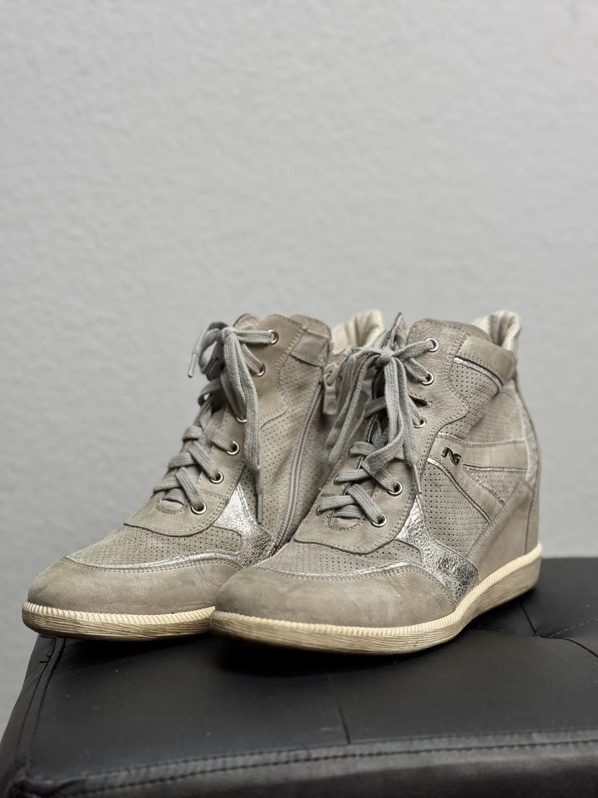 Isabel Marant Vintage Style Isabel Marant Bekett classic wedge beige shoes Size US 9 / IT 39 - 3 Thumbnail