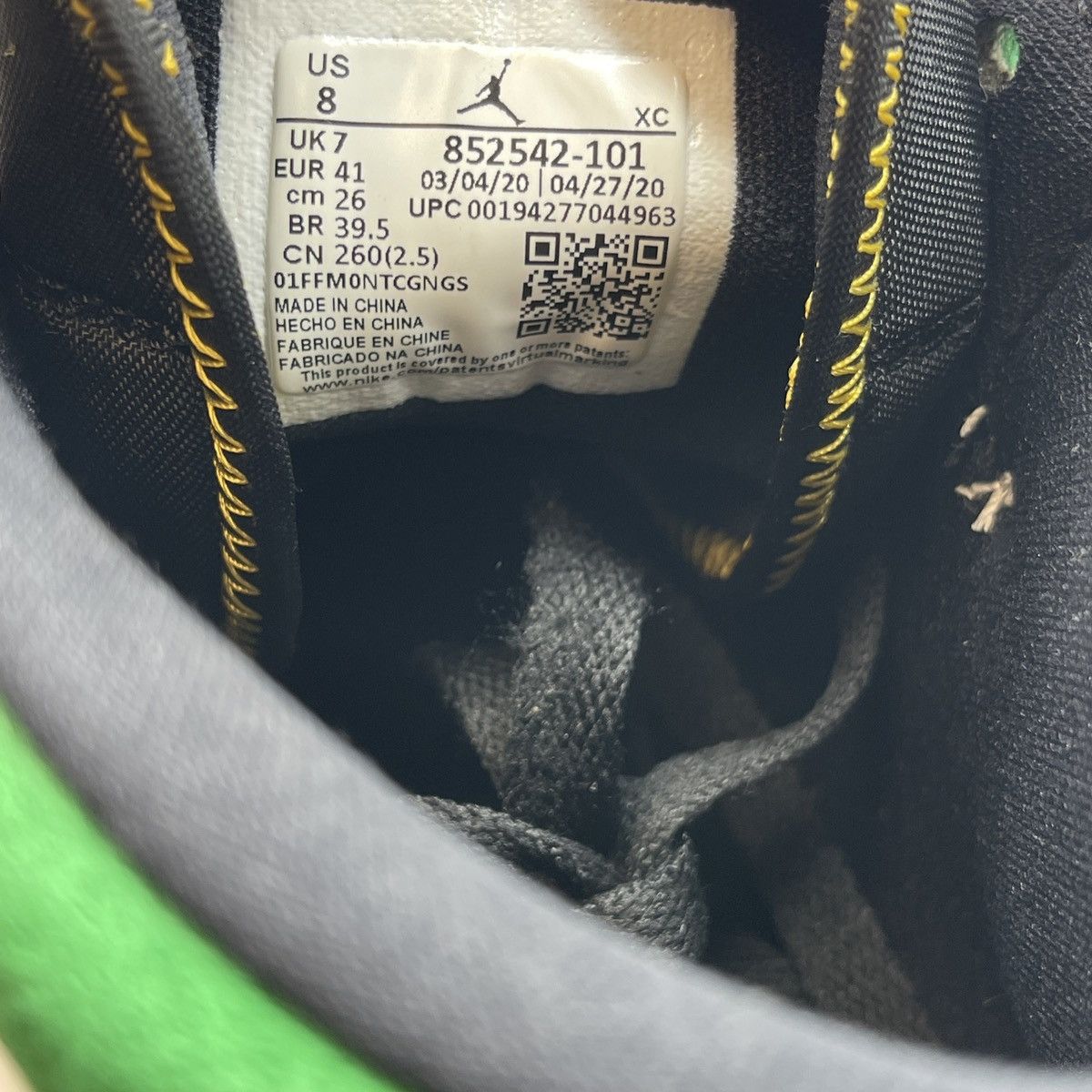 Nike Air Jordan 1 mid SE Oakland Size US 8 / EU 41 - 8 Thumbnail