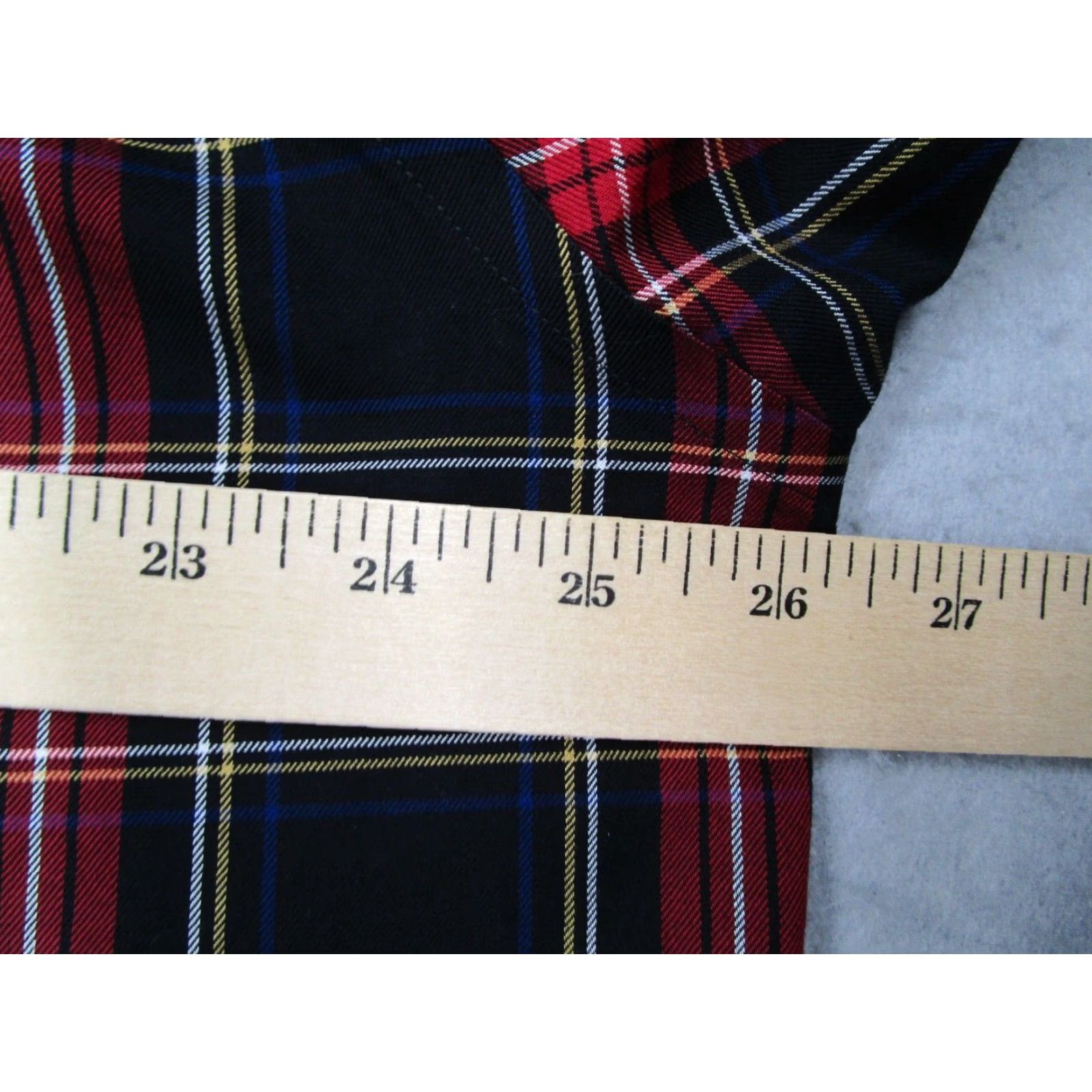 Brooks Brothers Brooks Brothers Madison Shirt Mens XL Red Plaid Button Up Supima Non Iron Size US XL / EU 56 / 4 - 5 Thumbnail