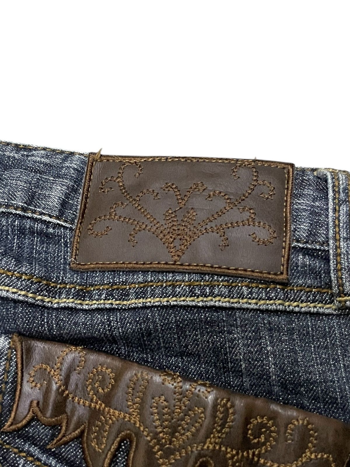 Japanese Brand × Tornado Mart Tornado Mart Style Tribal Leather Trimmed Flare Jeans Size US 26 / EU 42 - 18 Thumbnail