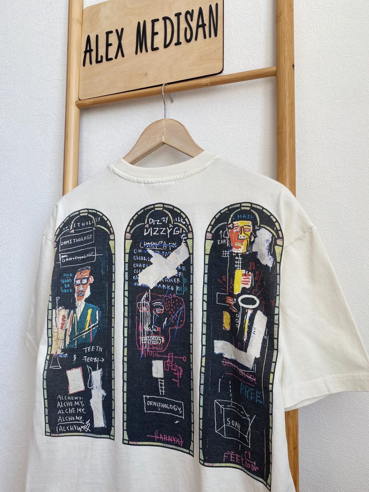 H&M × Jean-Michel Basquiat × Who Decides War WHO DECIDES WAR x BASQUIAT x H&M RELAXED FIT COTTON T-SHIRT Size US M / EU 48-50 / 2 - 12 Thumbnail