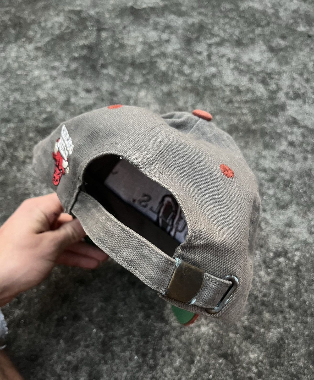 NBA Chicago Bulls Hat Cap 90s vintage adjustable grey/red Size ONE SIZE - 4 Thumbnail