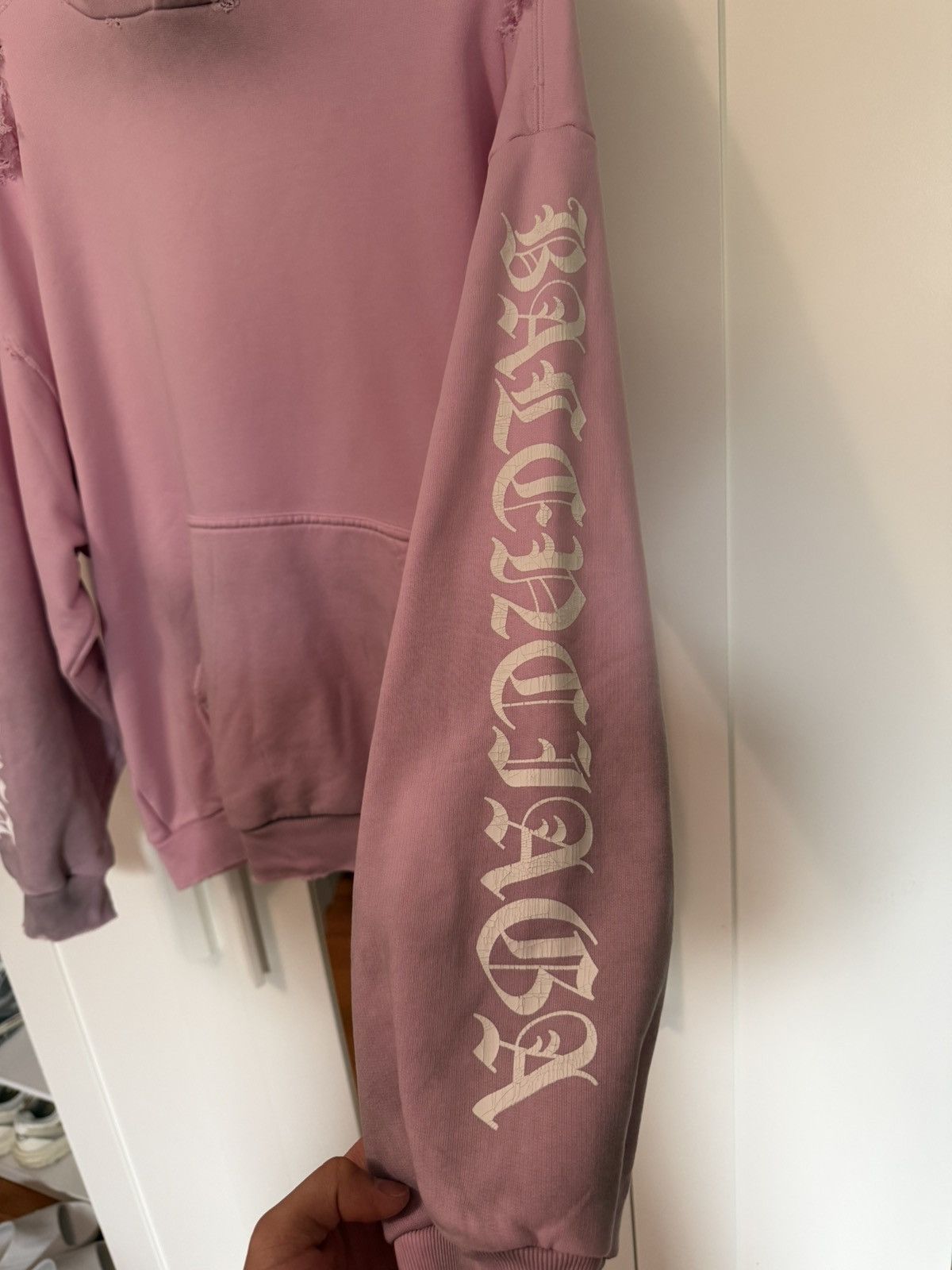 Balenciaga Balenciaga Pink Gothic Old English Logo Distressed Hoodie Size US S / EU 44-46 / 1 - 3 Thumbnail