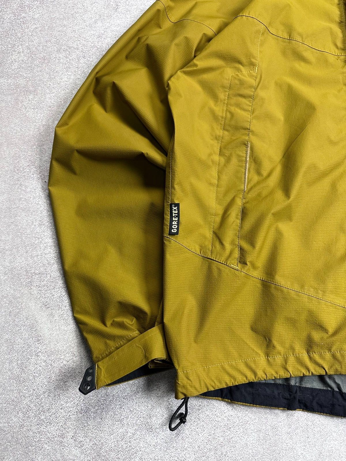 Goretex Vintage Lowe Alpine Waterproof Gore-tex Arc Jacket M Size US M / EU 48-50 / 2 - 3 Thumbnail
