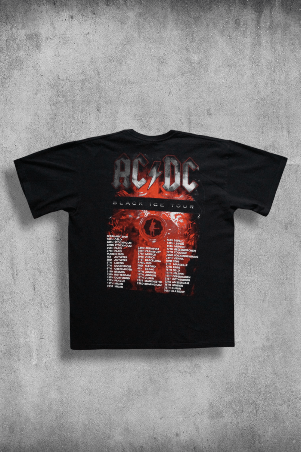 Other ACDC x BLACK ICE TOUR x 2009 European tour tees x L size Size US M / EU 48-50 / 2 - 2 Thumbnail