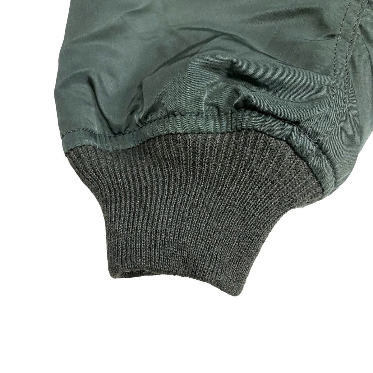 Alpha Industries Alpha Industries reversable bomber jacket Size US L / EU 52-54 / 3 - 10 Thumbnail