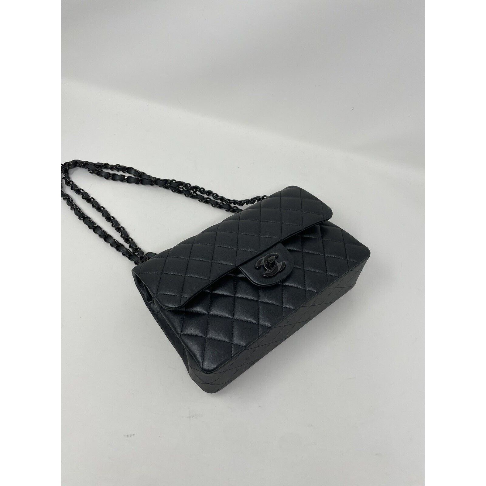 Chanel SO BLACK Small Classic Double Flap Black Pearly Lambskin 23B Size ONE SIZE - 8 Thumbnail